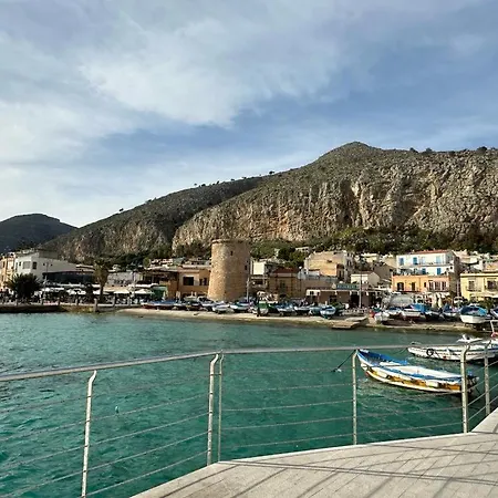 Casa Giorgia Mondello 펜션 팔레르모